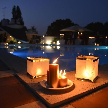Paradise Suite Latina Exterior foto